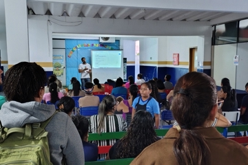 Seminário de apresentação para pais de alunos + cursos EAD gratuitos, escola municipal Vó Maria